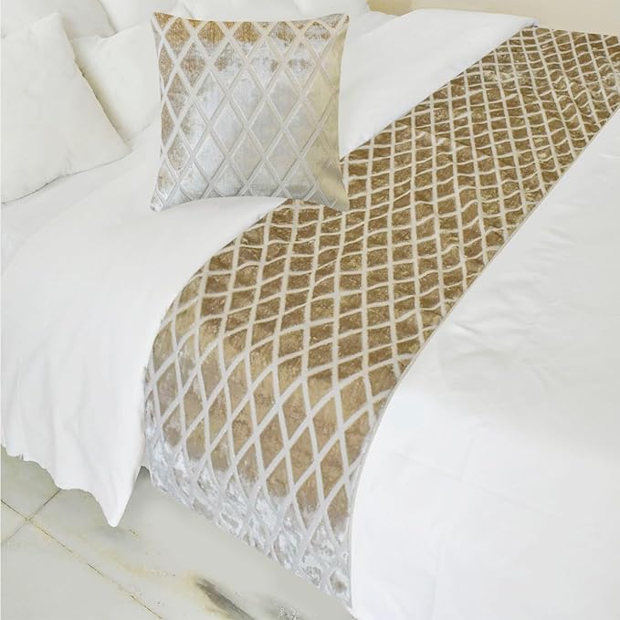Bed Runners & Scarves