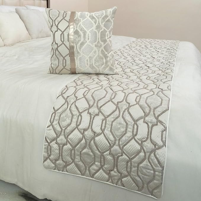The HomeCentric King/Queen/Twin Ivory & Silver Decorative Full 68"x18" Bed - Image 4