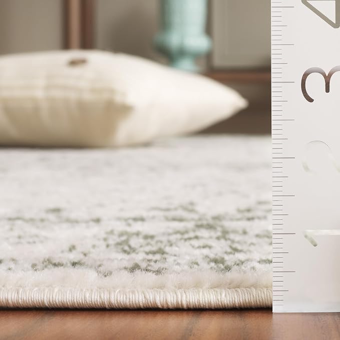 SAFAVIEH Adirondack Collection Runner Rug - Image 4