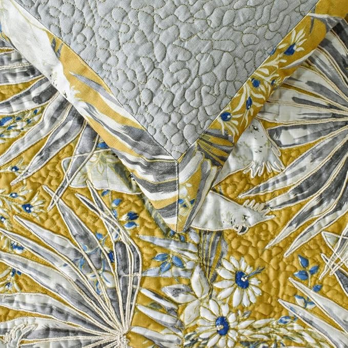 The HomeCentric King/Queen/Twin Grey & Yellow Decorative Queen 74"x18" Bed - Image 3