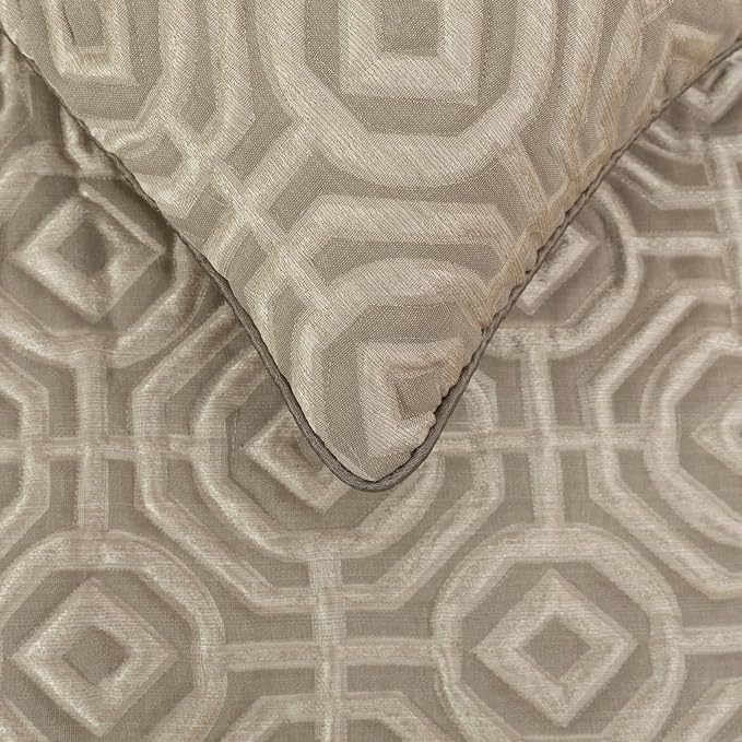 The HomeCentric King/Queen/Twin Beige Designer Twin 53"x18" Bed Runner Without - Image 3