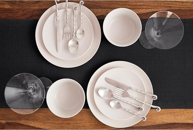 Solino Home Linen Black Table Runner 48 Inches - Image 3