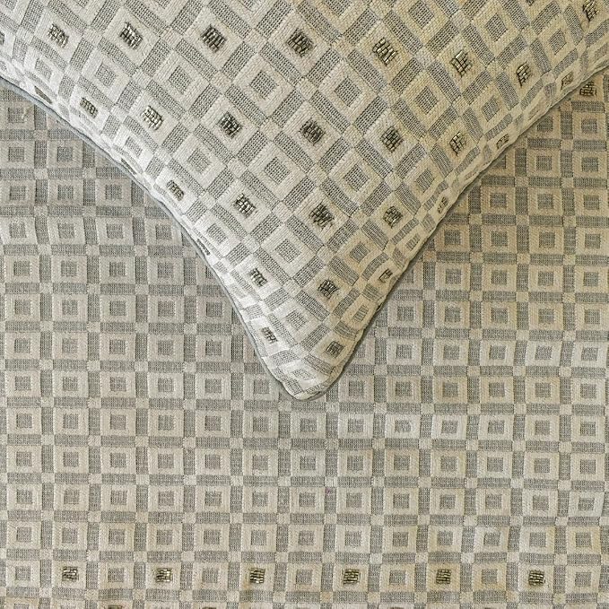 The HomeCentric King/Queen/Twin Grey Designer Twin 53"x18" Bed Runner Without - Image 2