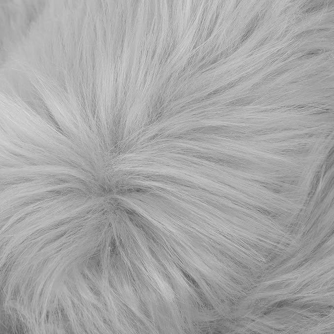 uxcell Heart Shaped Faux Fur Rug, Small Fluffy Carpet Girls, Cute Floor Mirror - Image 6